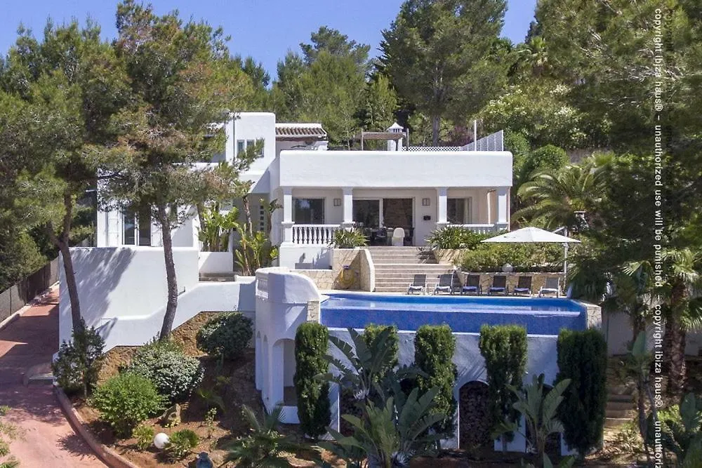 Dos Monos Villa San Antonio